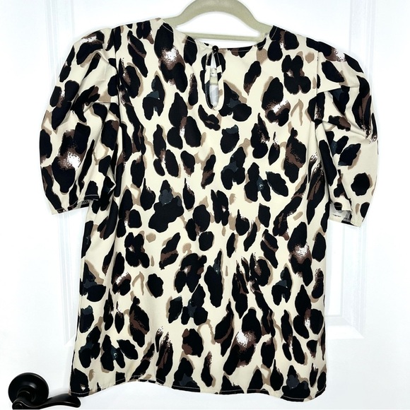 Beautiful Leopard Balloon Sleeve Blouse - Size M - Picture 4 of 6